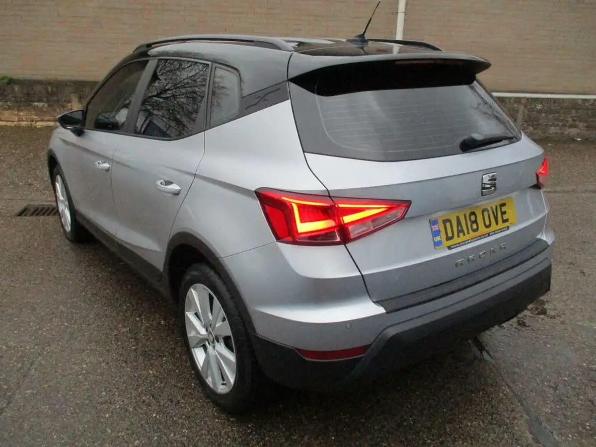 2018-seat-arona-10-tsi-se-technology-115ps-dsg-big-4