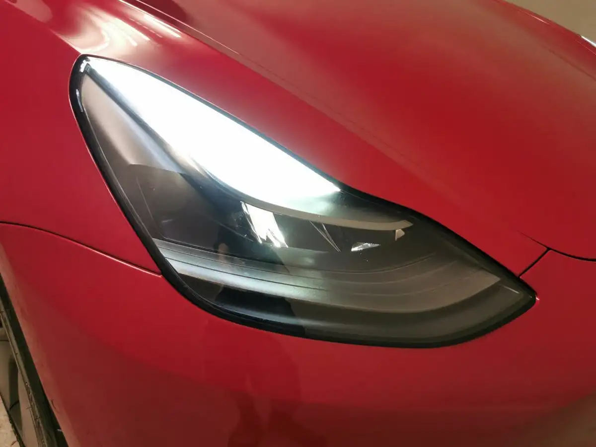 2022-tesla-model-3-e-long-range-big-27