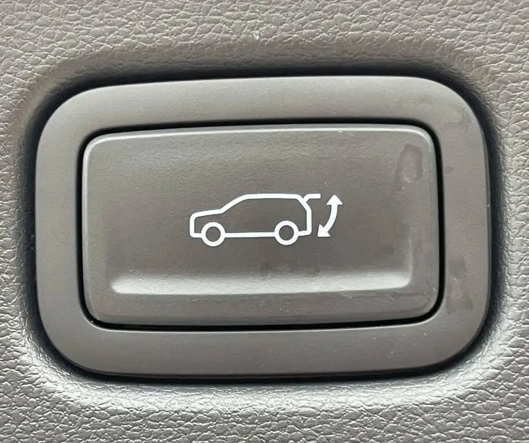 2024-hyundai-kona-e-ultimate-218ps-65kwh-big-26