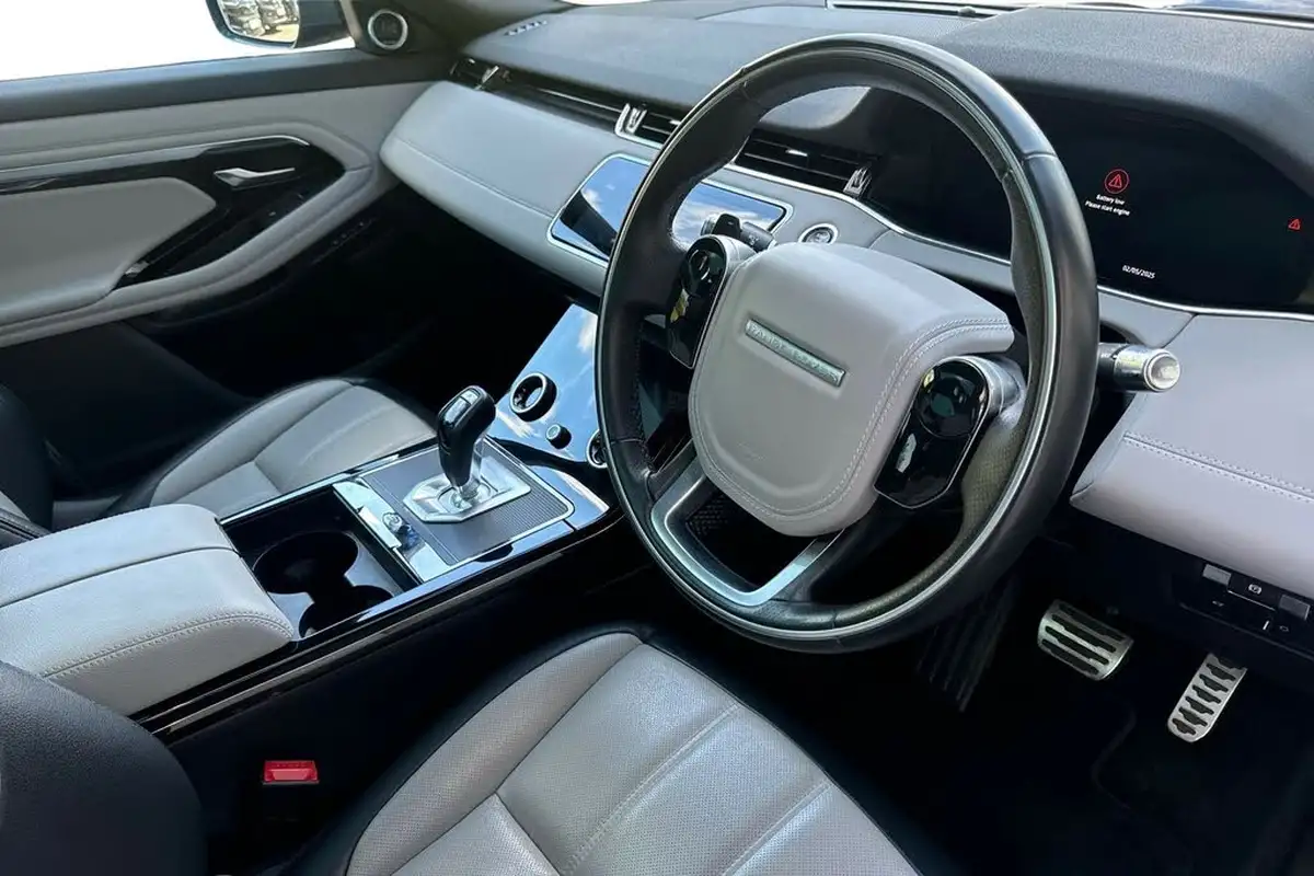 2020-land-rover-range-rover-evoque-20-d180-first-edition-big-9