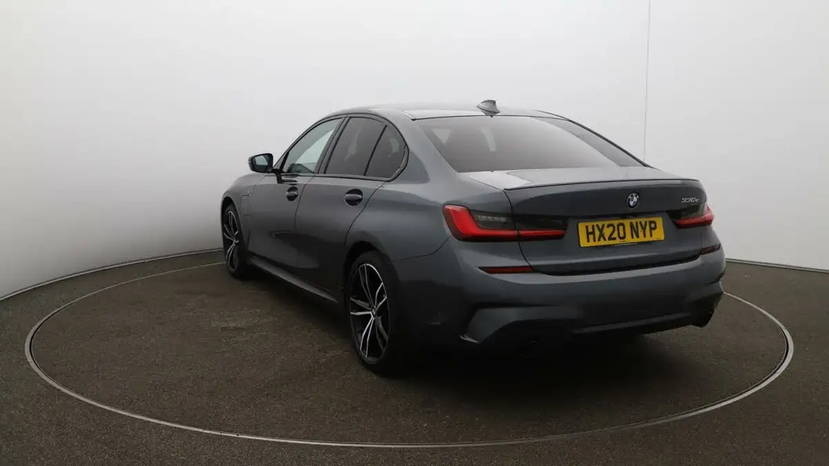 2020-bmw-3-series-20-330e-m-sport-tech-pack-saloon-4d-big-62