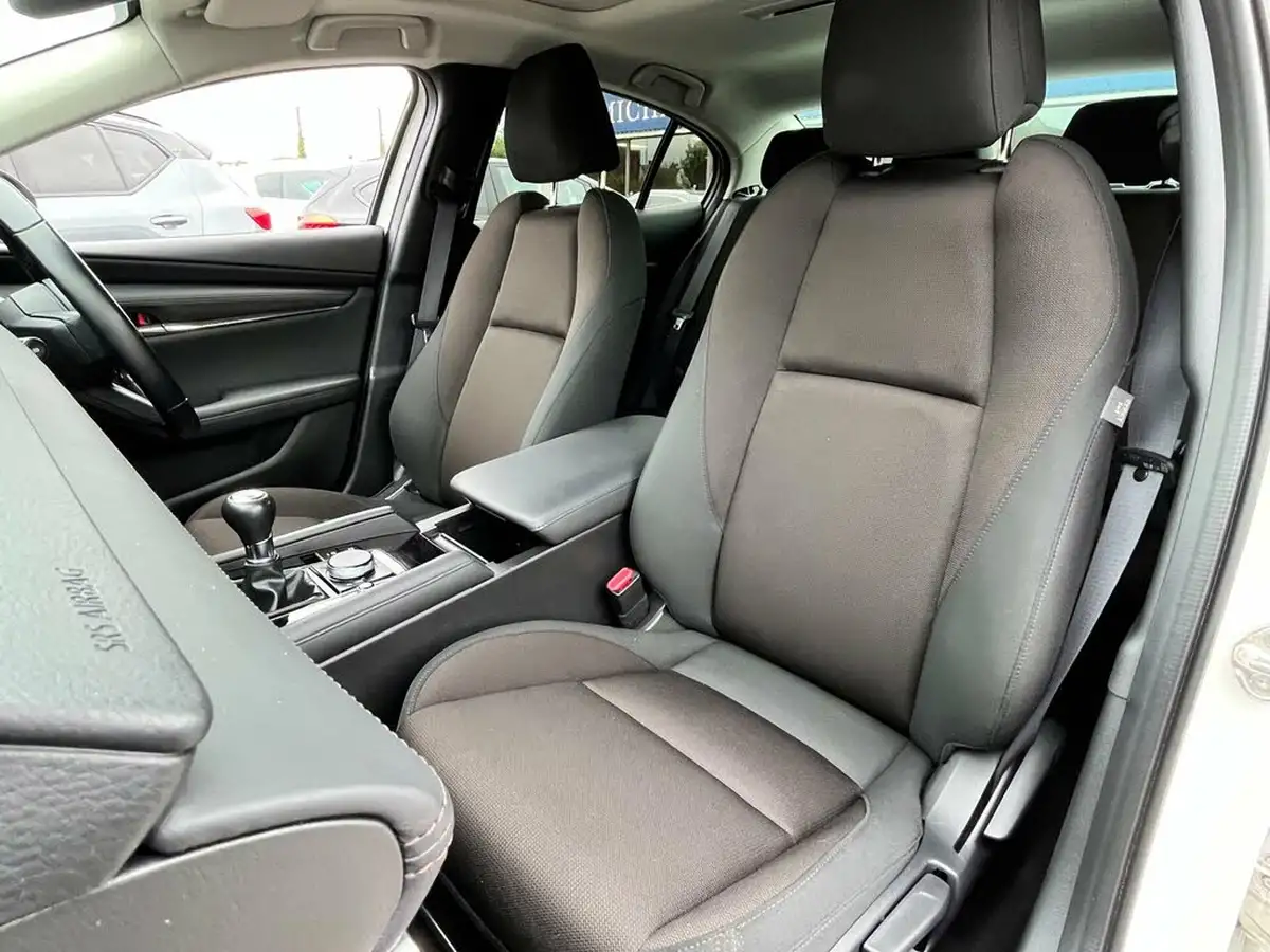 2022-mazda-mazda3-20-sport-lux-186ps-saloon-4d-big-15