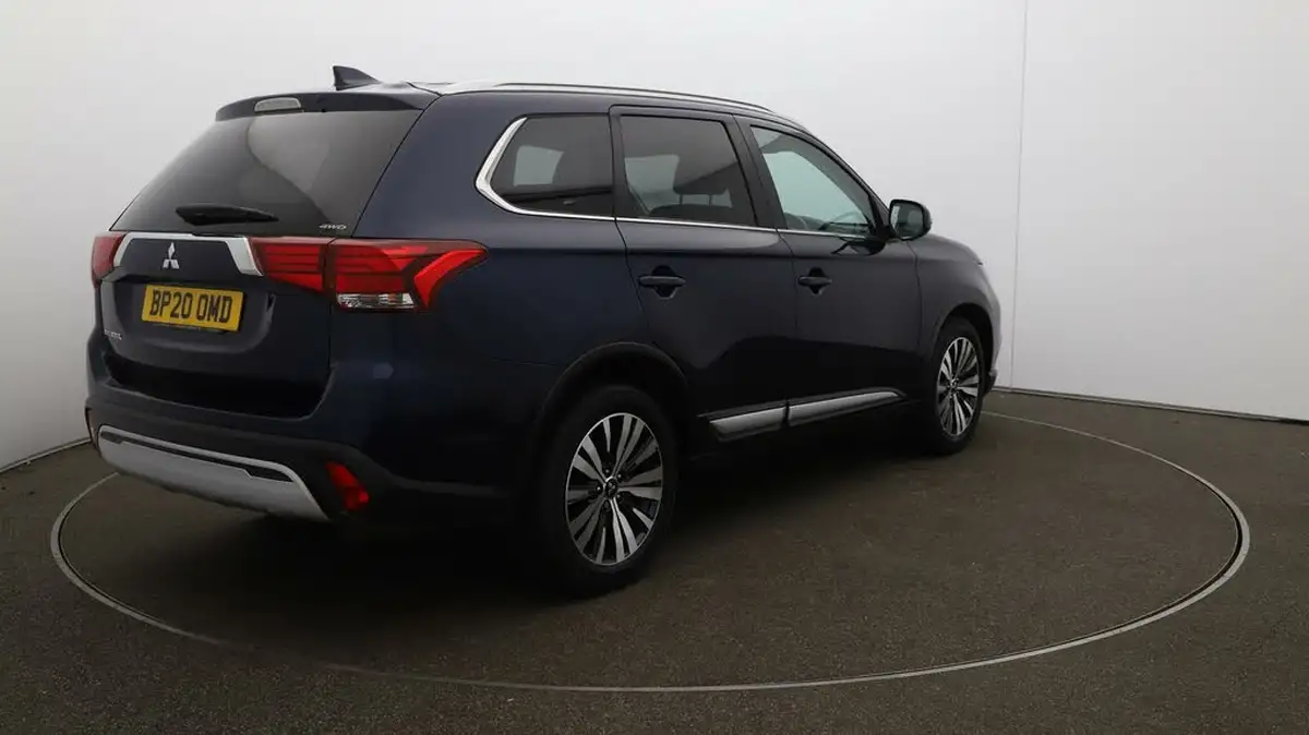 2020-mitsubishi-outlander-20-exceed-big-54