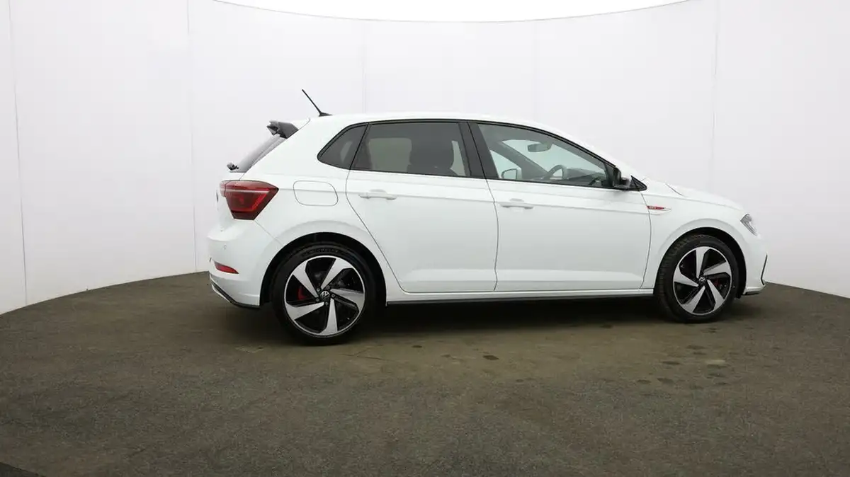 2023-volkswagen-polo-big-52