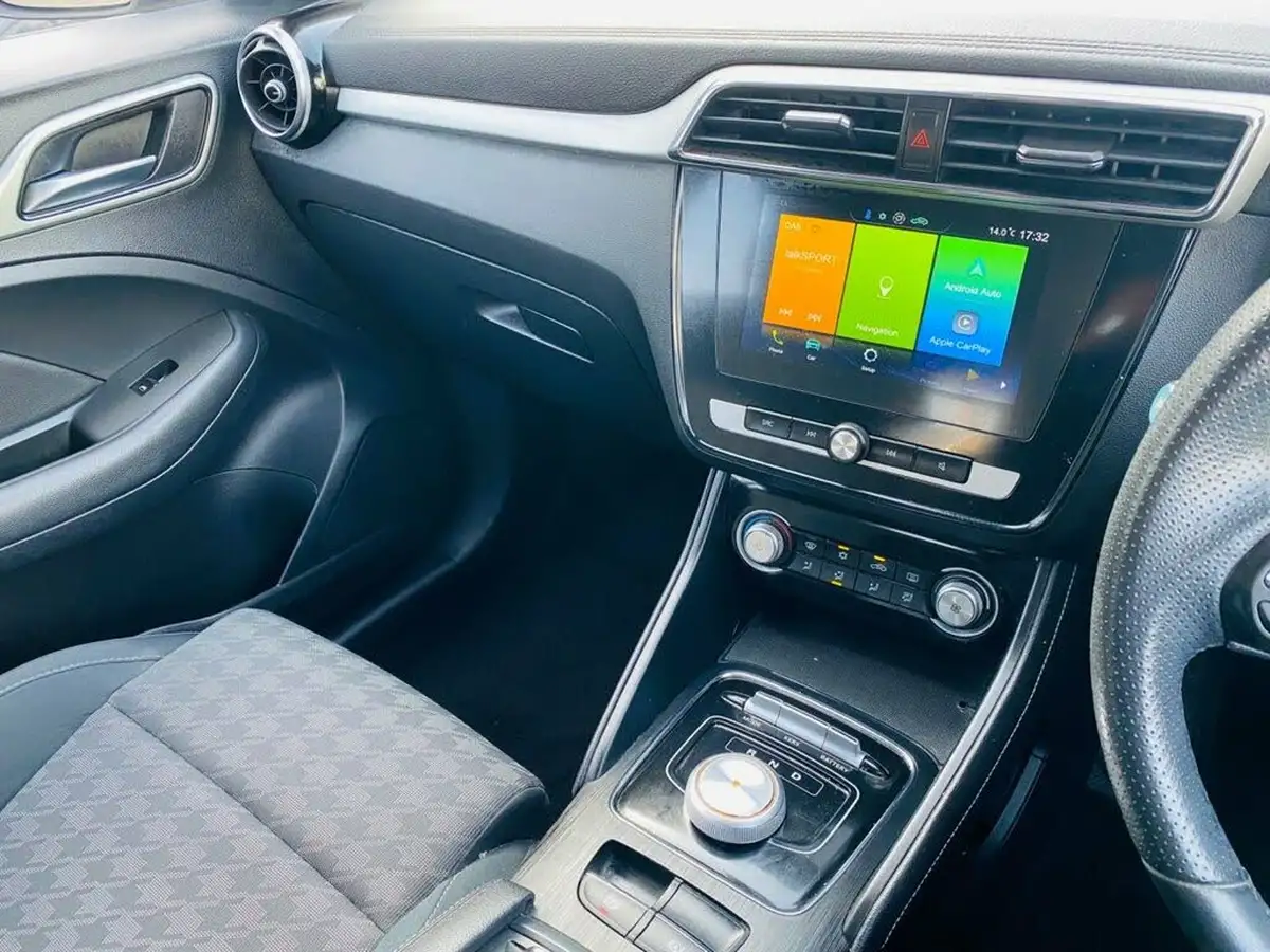 2020-mg-zs-suv-e-excite-ev-big-23