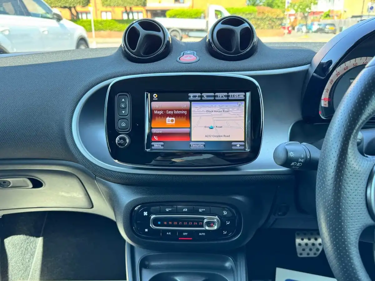 2017-smart-fortwo-10-prime-sport-71bhp-premiumss-cabriolet-twinamic-big-22