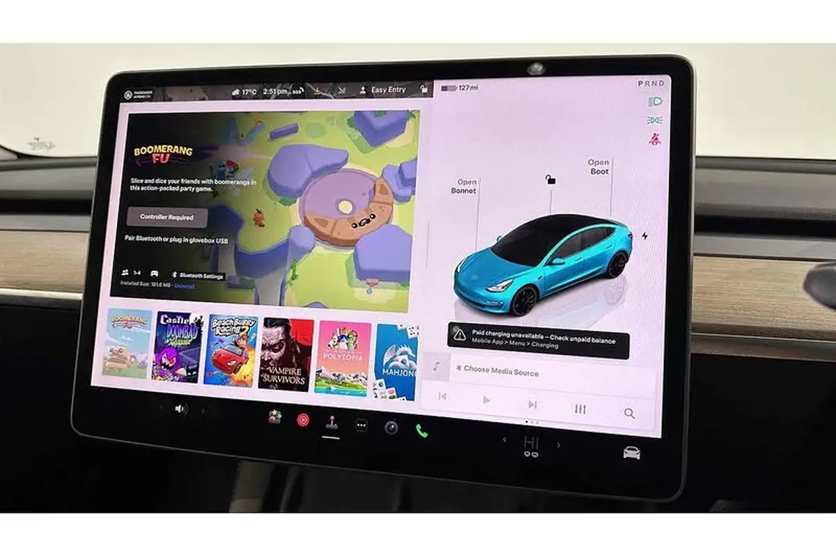 2022-tesla-model-3-e-performance-big-41
