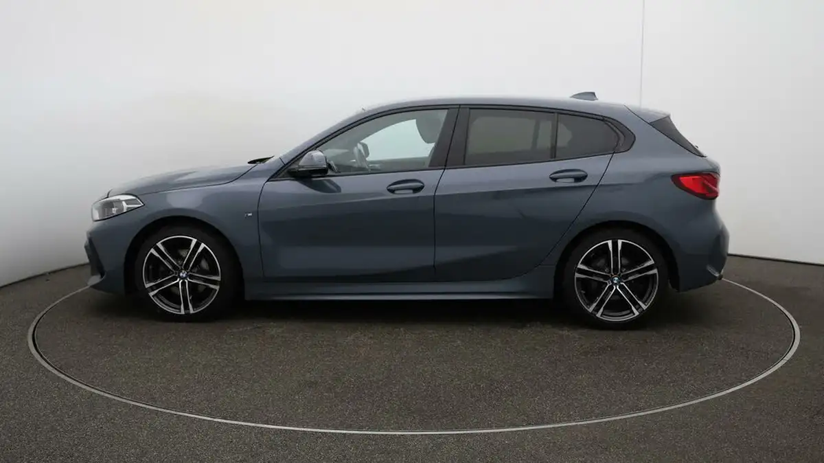 2021-bmw-1-series-15-118i-m-sport-lcp-dct-big-64