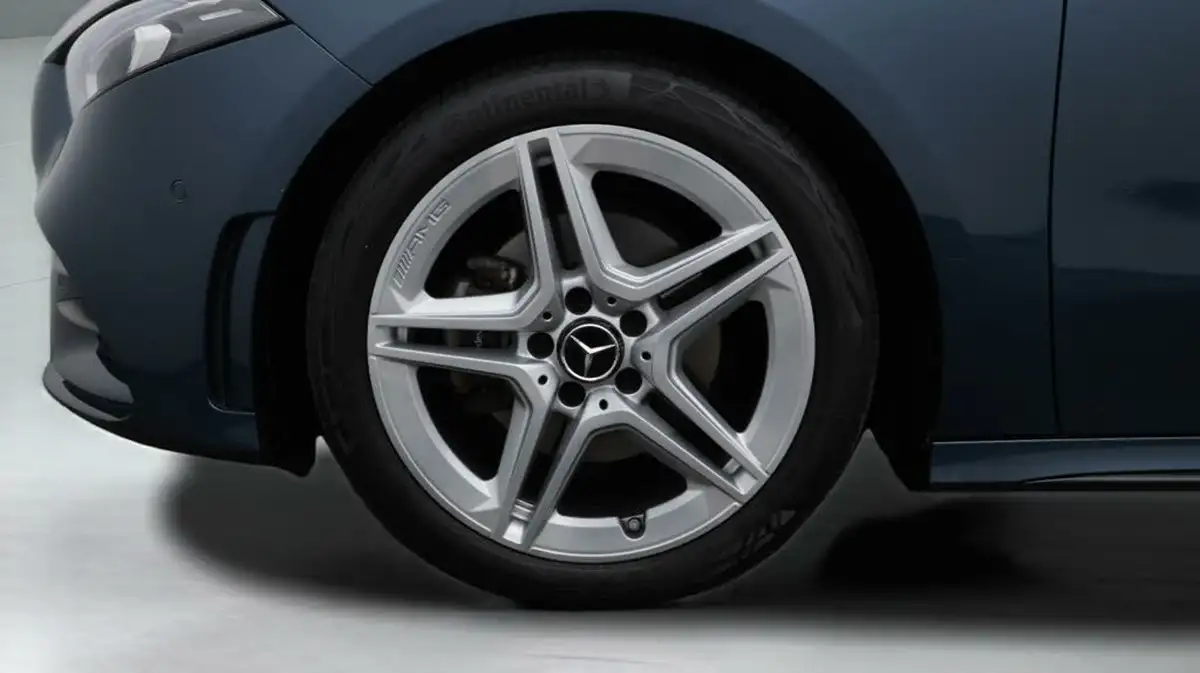 2022-mercedes-benz-a-class-13-a180-amg-line-executive-edition-hatchback-5d-7g-dct-big-18