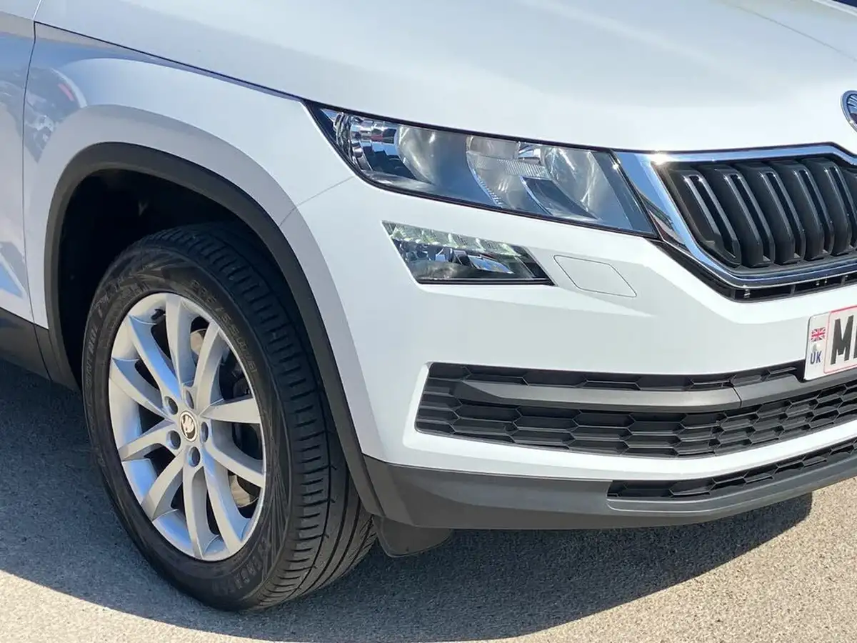 2021-skoda-kodiaq-20tdi-se-5-dsg-big-34