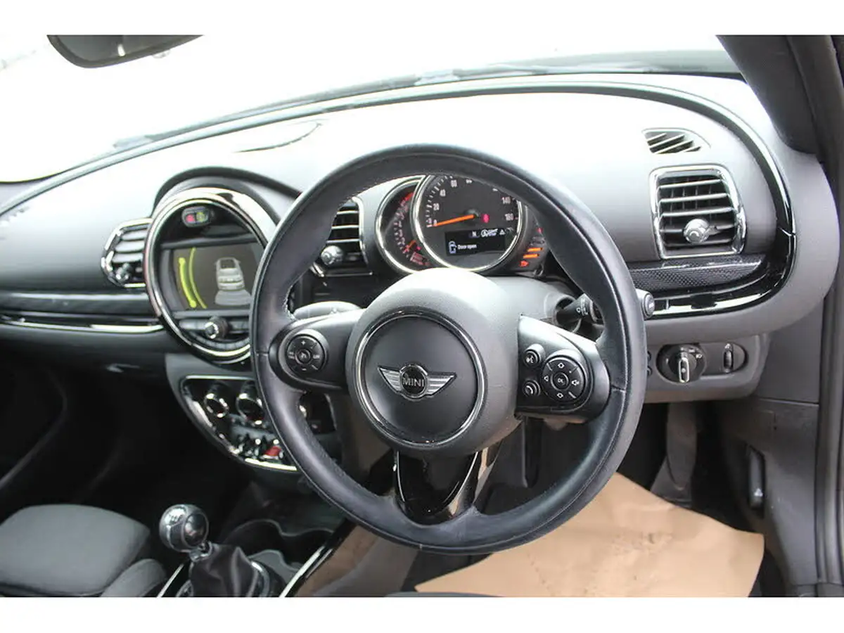 2016-mini-clubman-15-cooper-134bhp-big-9