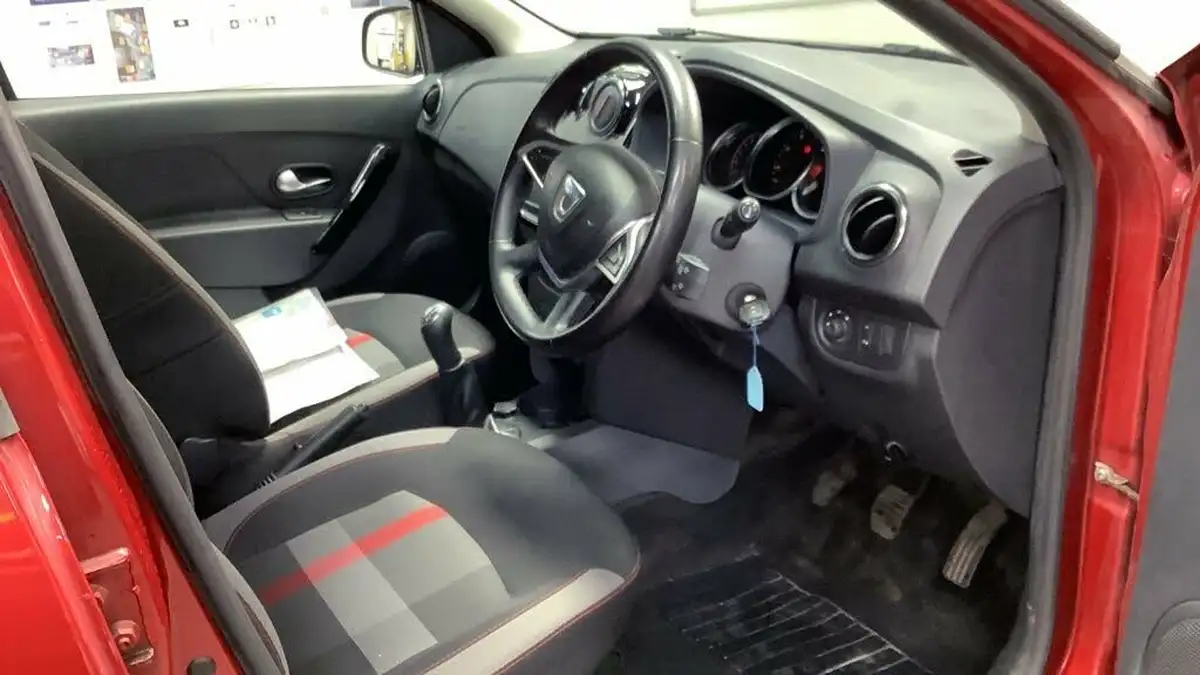 2019-dacia-logan-mcv-stepway-15dci-techroad-big-8