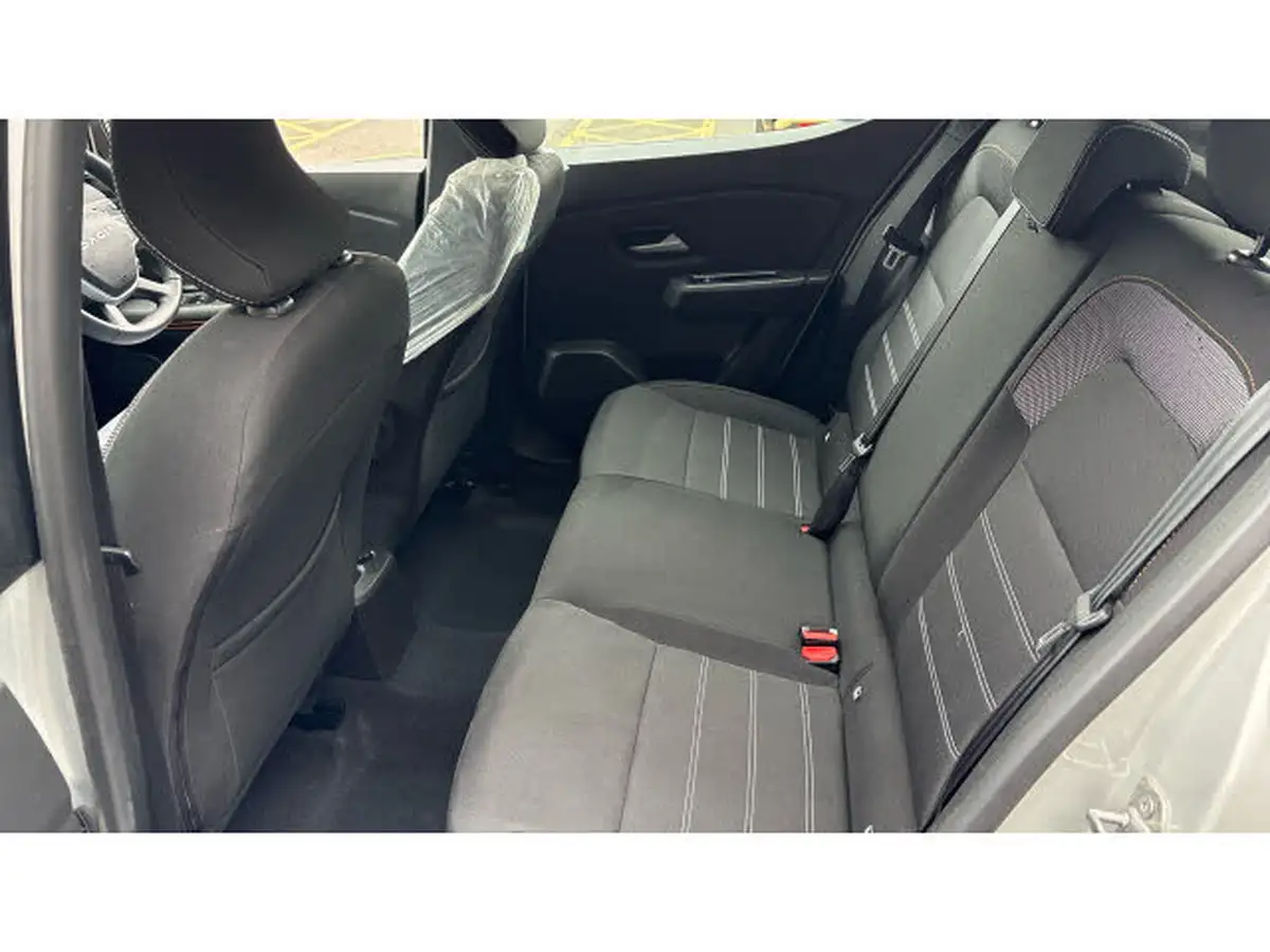 2023-dacia-sandero-stepway-10-tce-expression-90bhp-big-15