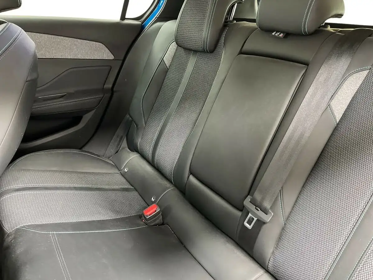 2022-peugeot-308-15-bluehdi-allure-premium-eat8-big-10