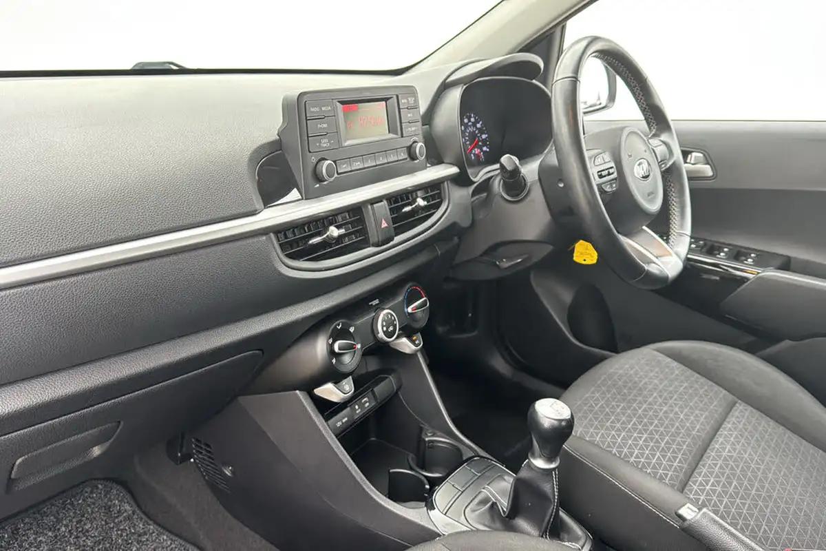 2018-kia-picanto-10-2-65bhp-adap-big-9