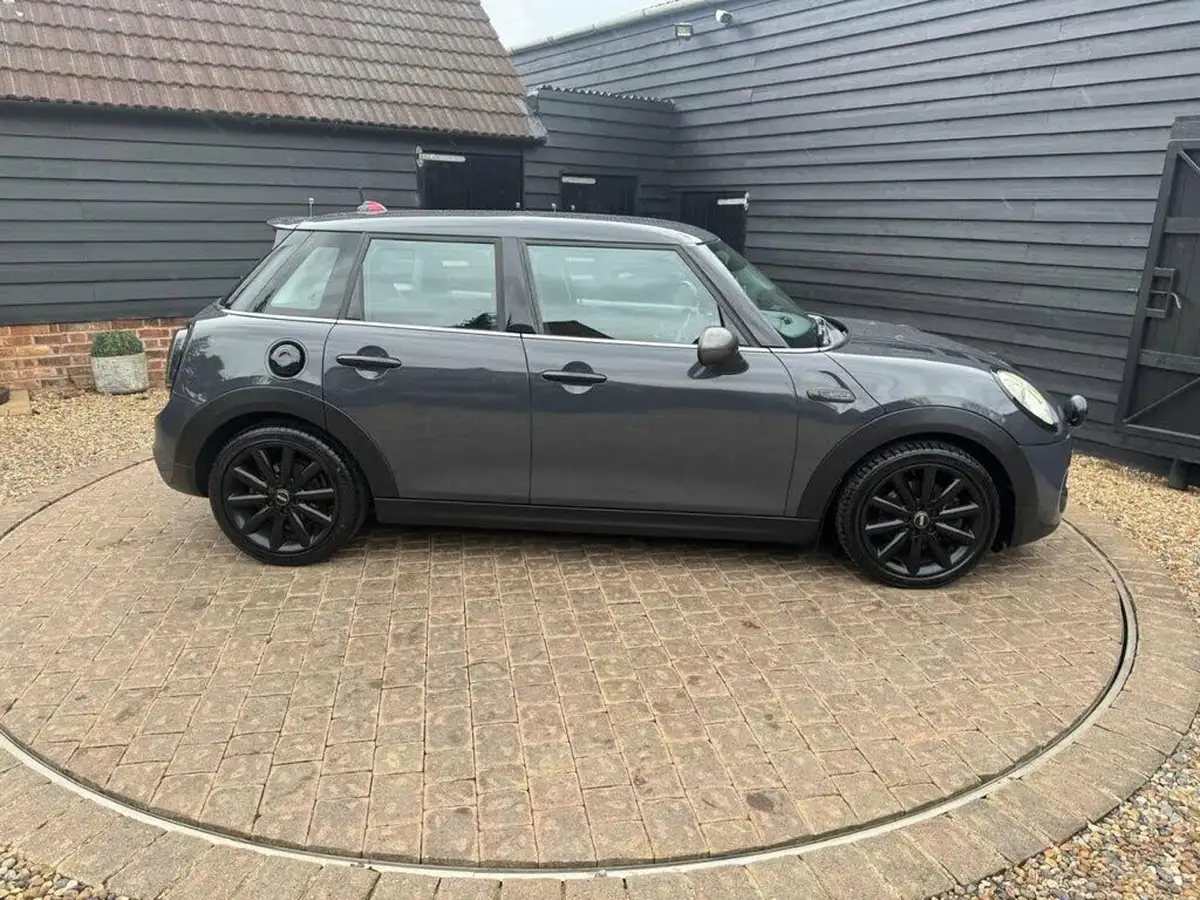 2016-mini-cooper-20-cooper-s-ss-hatchback-5d-big-41