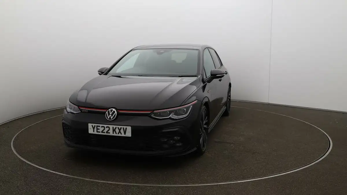 2022-volkswagen-golf-20-tsi-gti-dsg-big-39