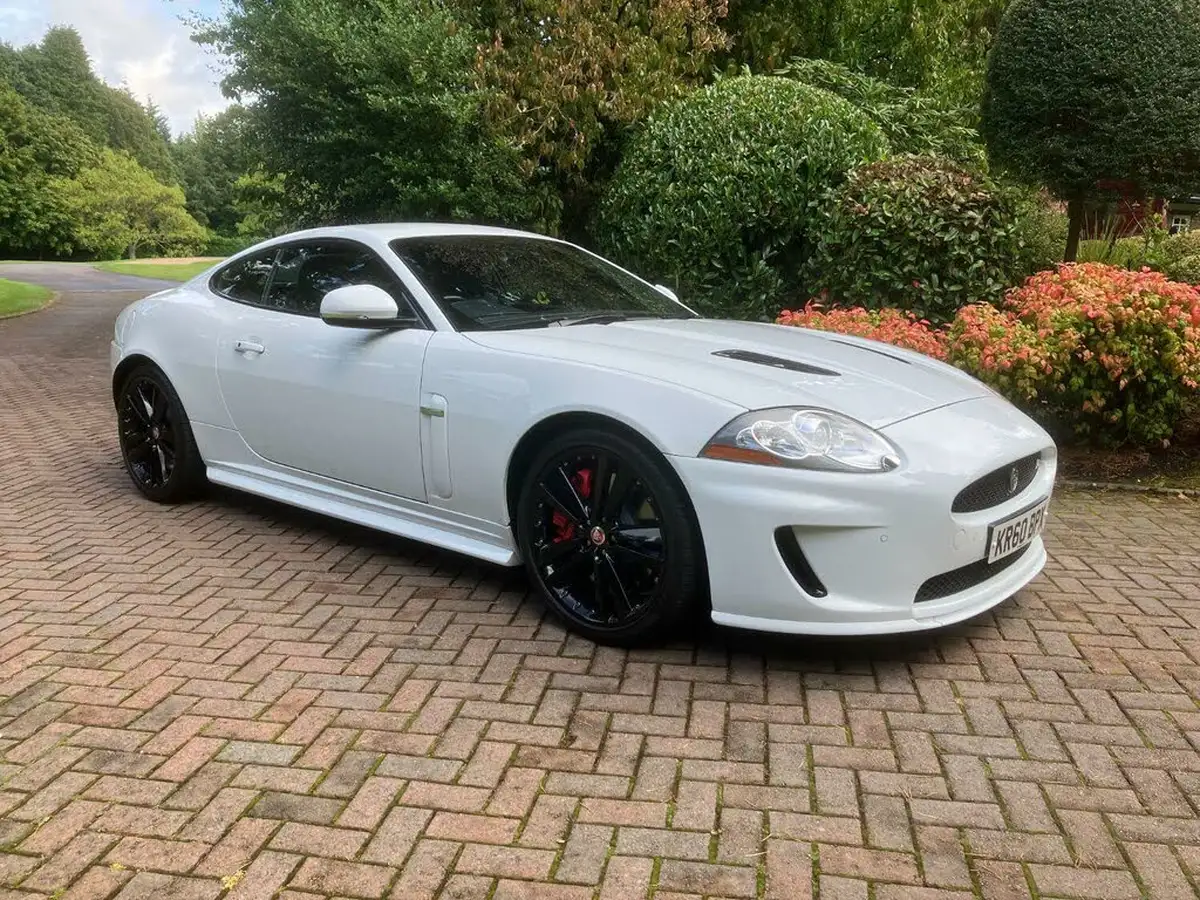 2010-jaguar-xkr-50-coupe-big-0