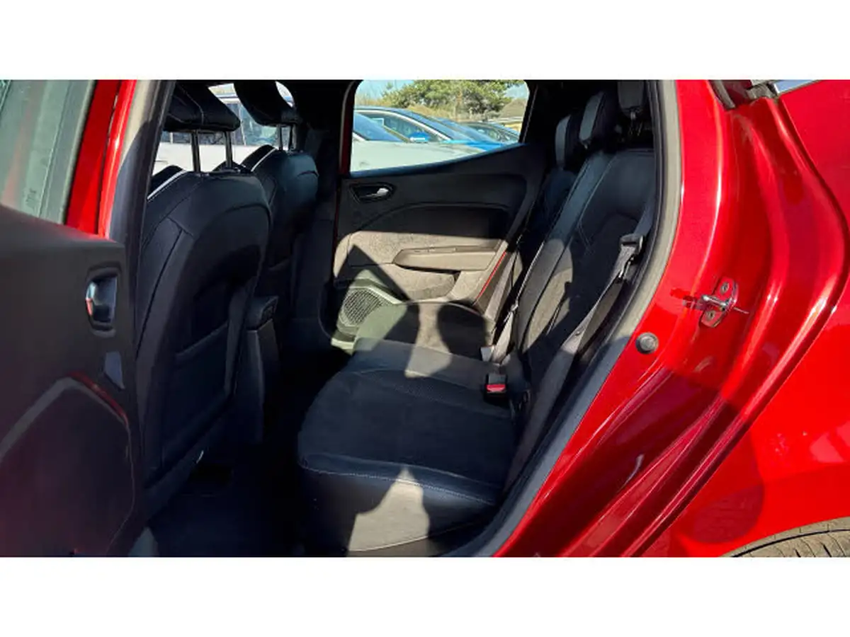 2021-renault-clio-10-tce-s-edition-90ps-big-15
