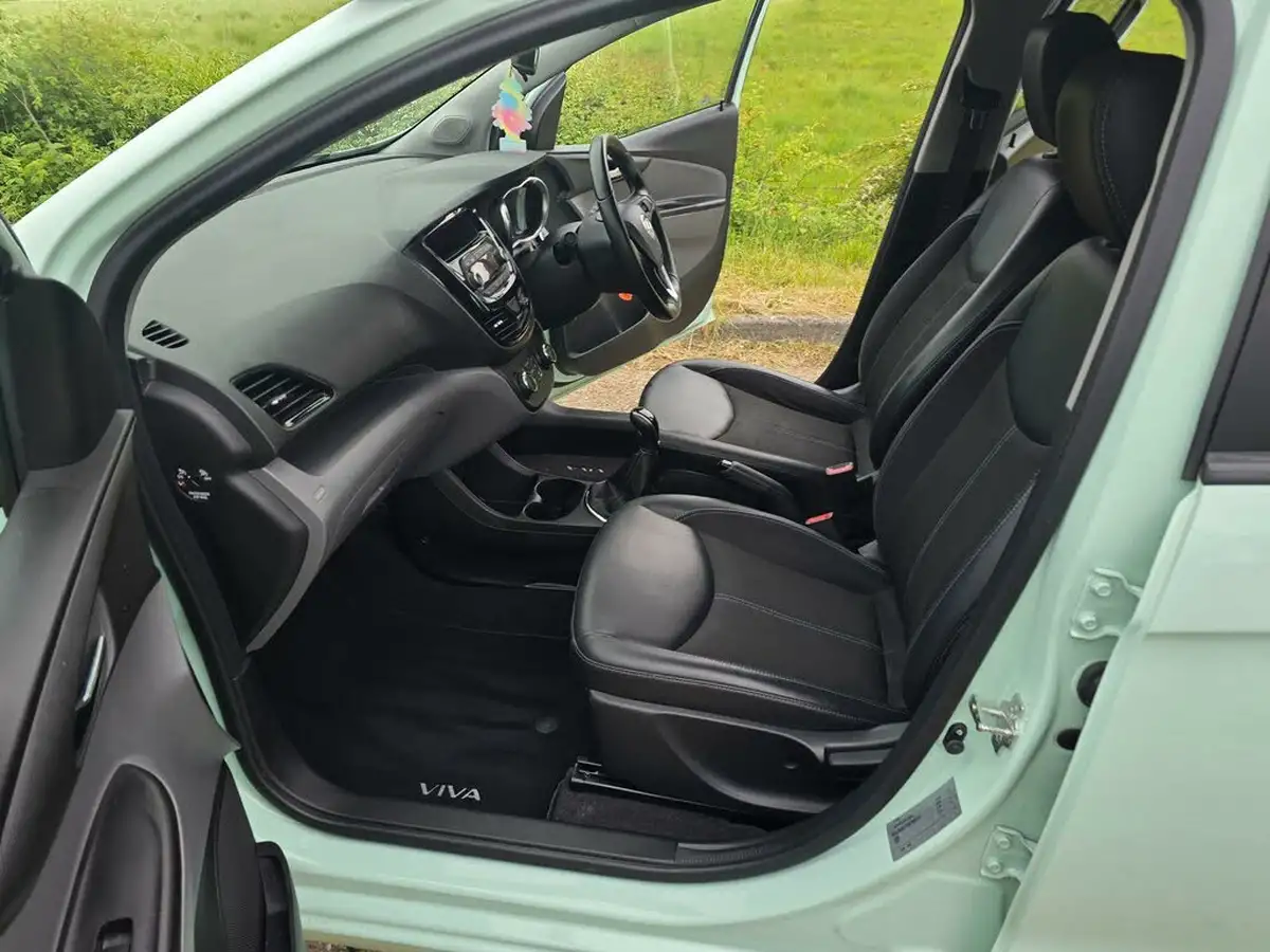 2017-vauxhall-viva-10i-sl-big-49