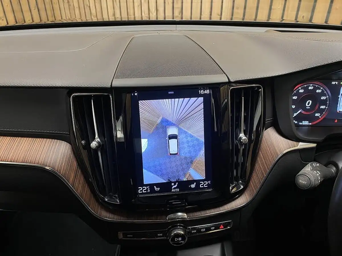2019-volvo-xc60-20-t5-inscription-pro-awd-big-5
