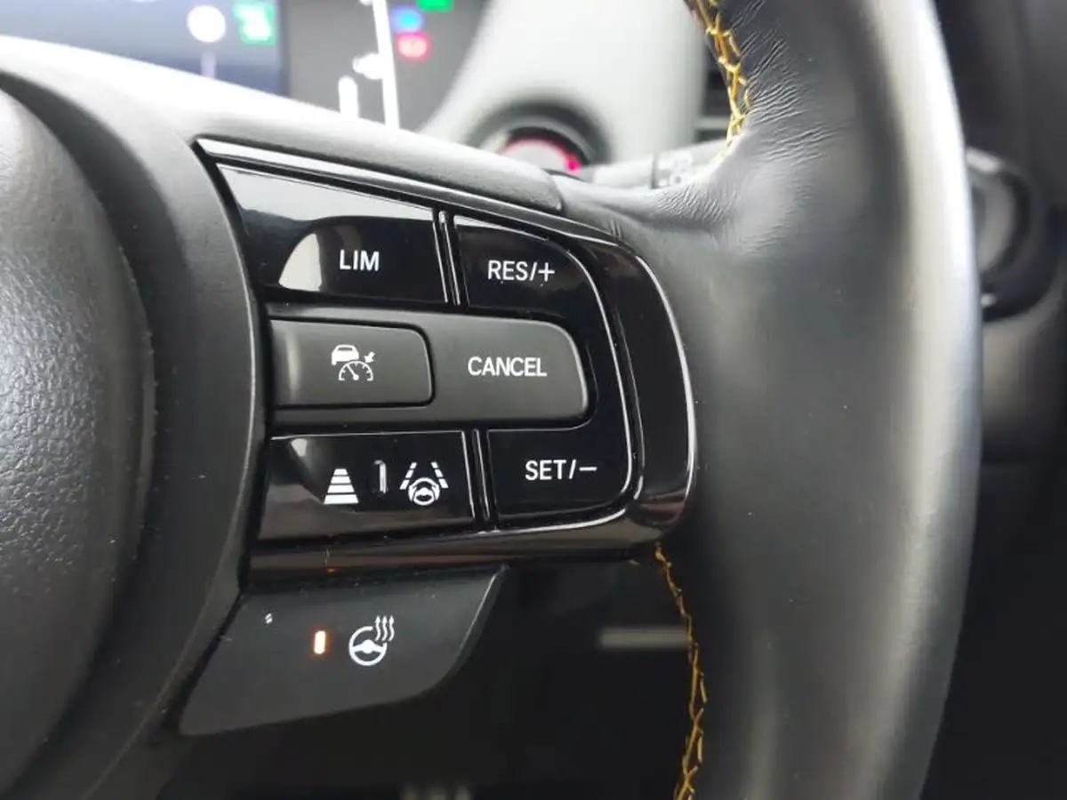 2023-honda-jazz-15-i-mmd-advance-sport-big-18