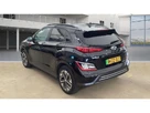 2022-hyundai-kona-e-premium-204ps-64kwh-7kw-obc-small-9