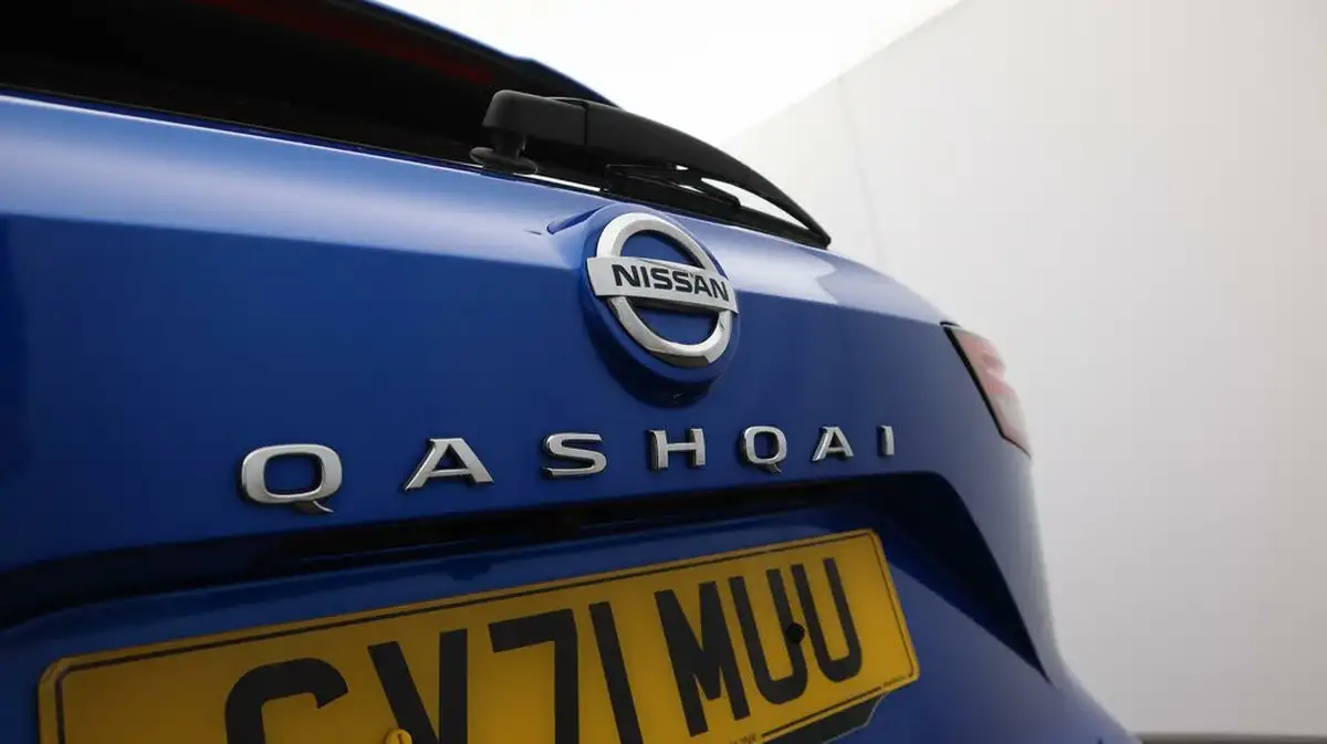 2022-nissan-qashqai-13-dig-t-tekna-158ps-xtronic-big-22
