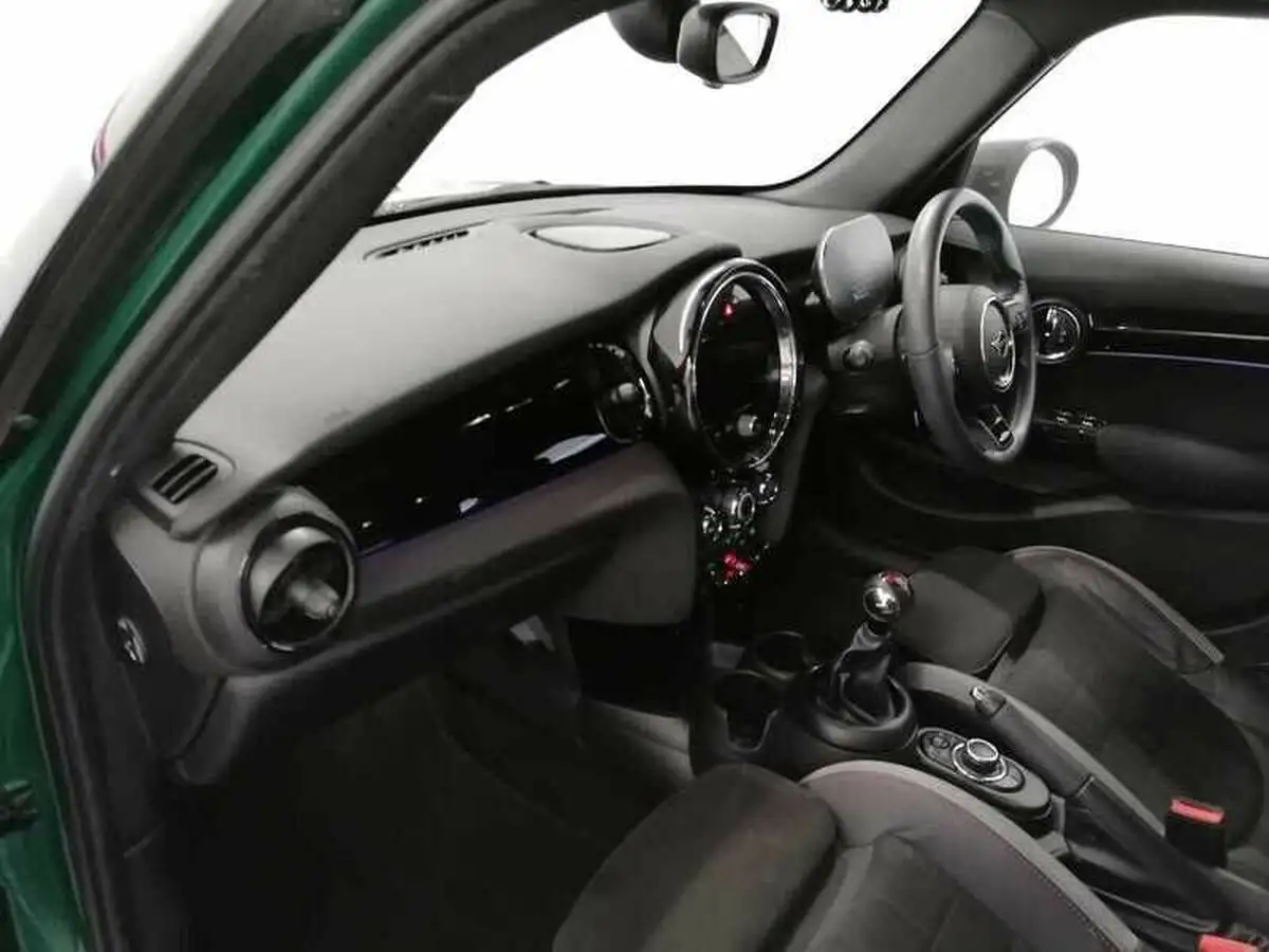 2021-mini-cooper-20-cooper-s-sport-hatchback-5d-big-17