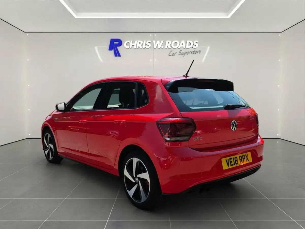 2018-volkswagen-polo-20-tsi-gti-big-1