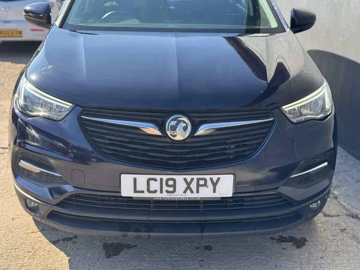 2019-vauxhall-grandland-x-12-se-ss-big-7