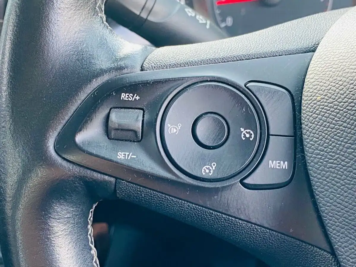 2020-vauxhall-corsa-12i-se-big-19