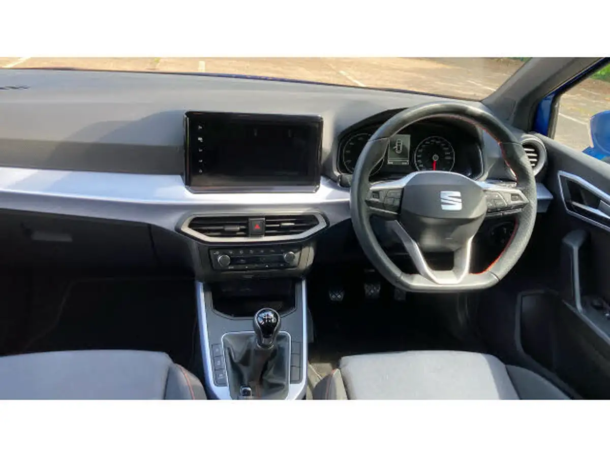 2022-seat-arona-10-tsi-fr-big-9