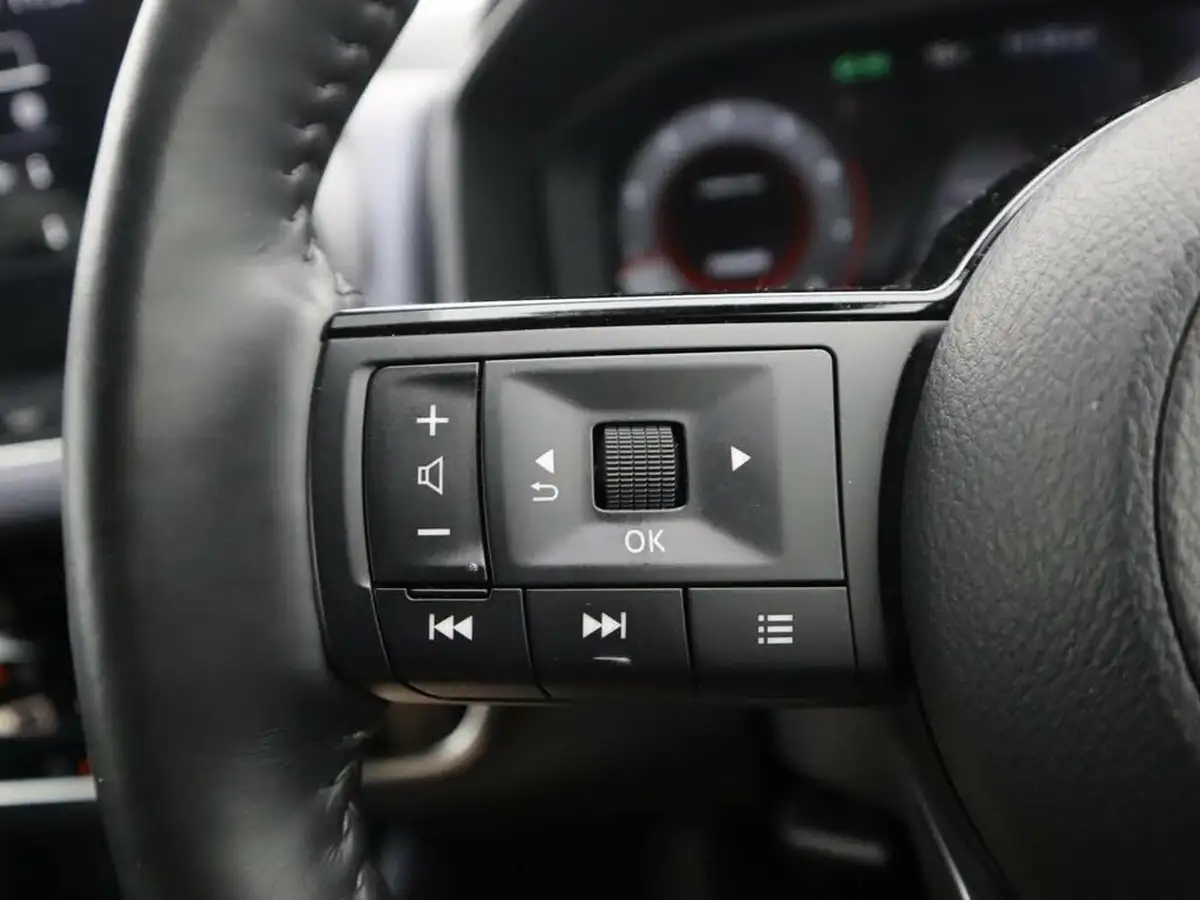 2022-nissan-qashqai-13-dig-t-tekna-140ps-mild-hybrid-big-32