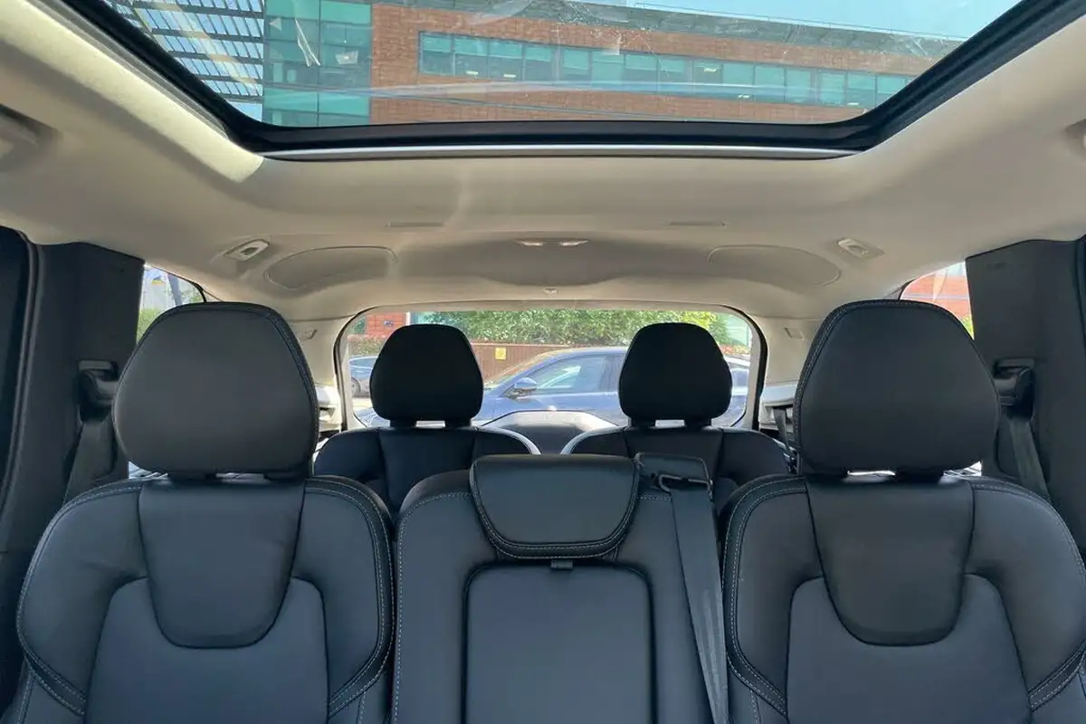 2023-volvo-xc90-20-t8-ultimate-dark-big-5