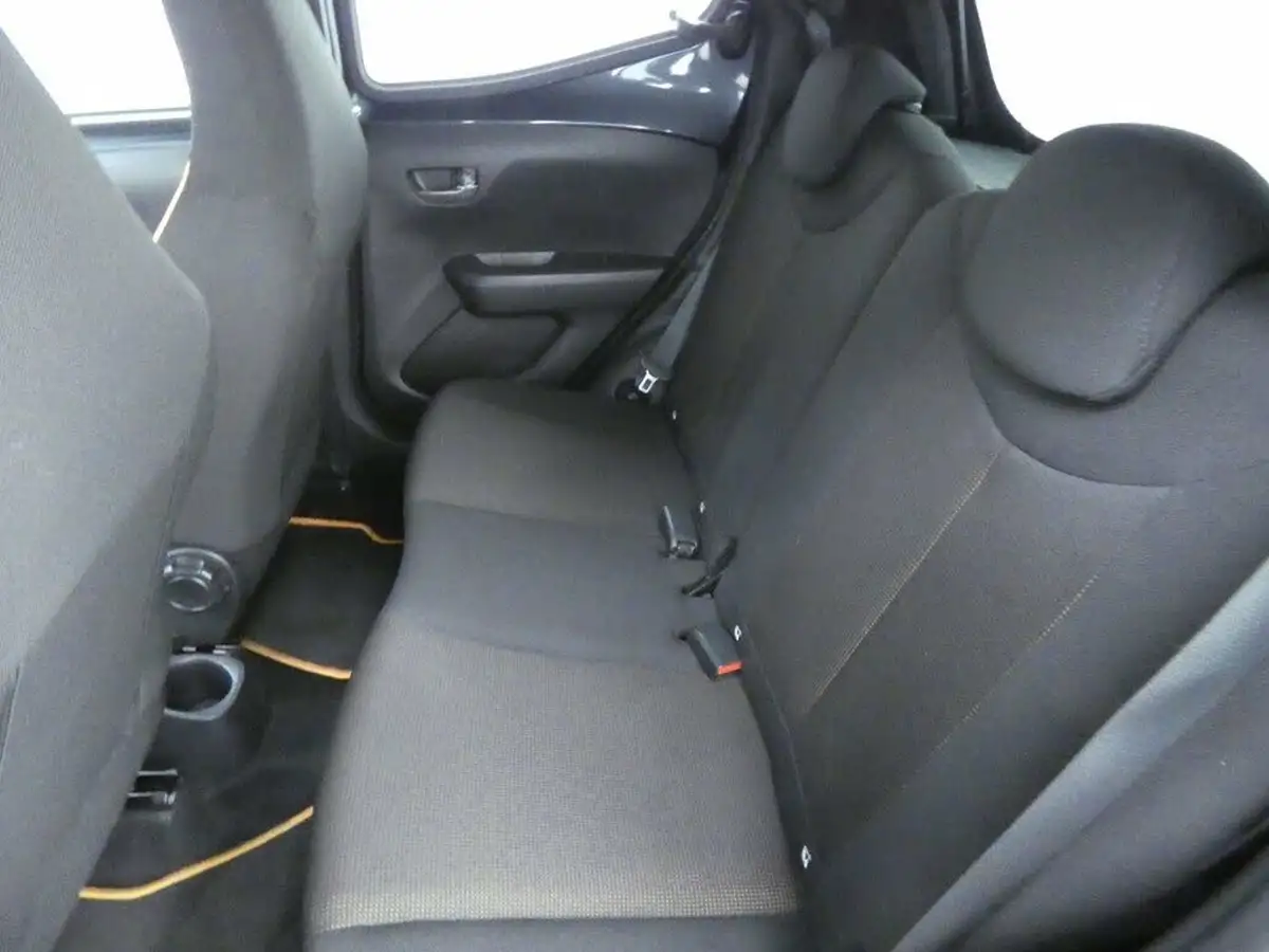 2021-toyota-aygo-10-vvt-i-jbl-edition-x-shift-big-22