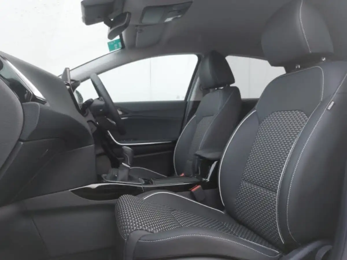 2024-kia-xceed-15-t-gdi-3-big-4