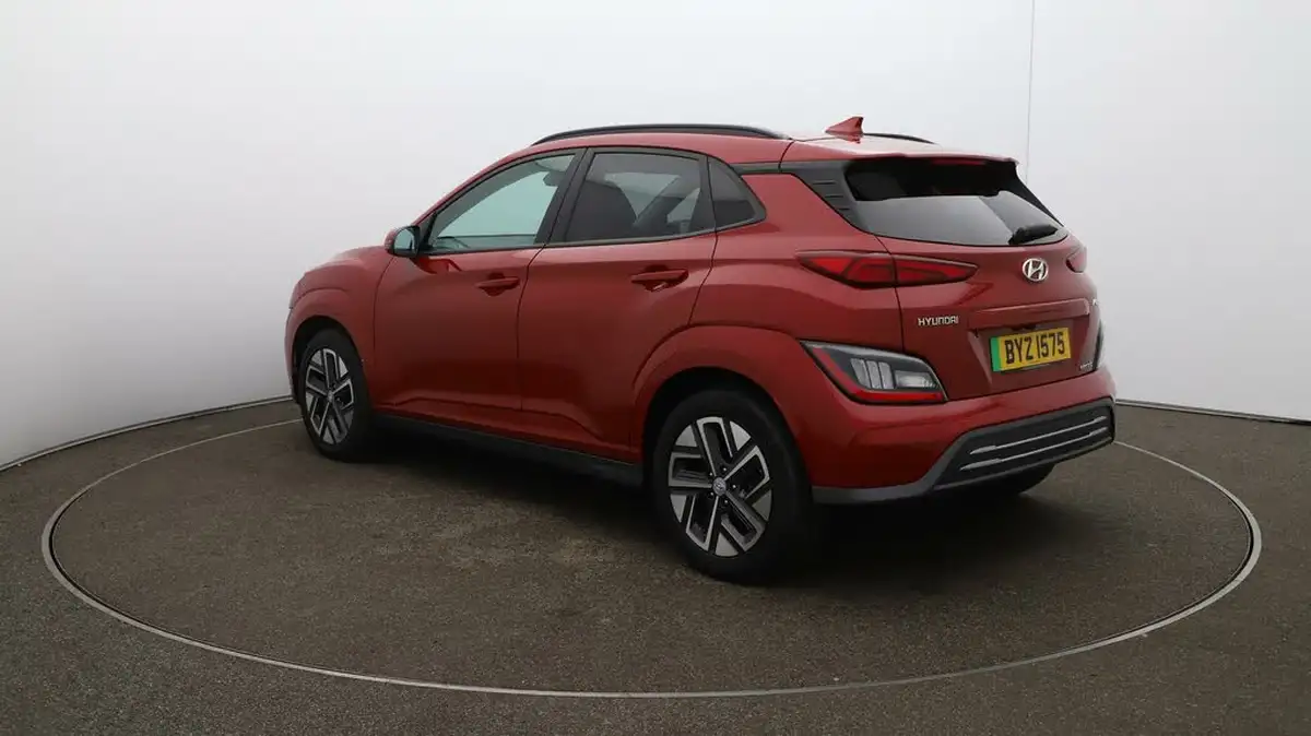 2021-hyundai-kona-e-ultimate-big-64
