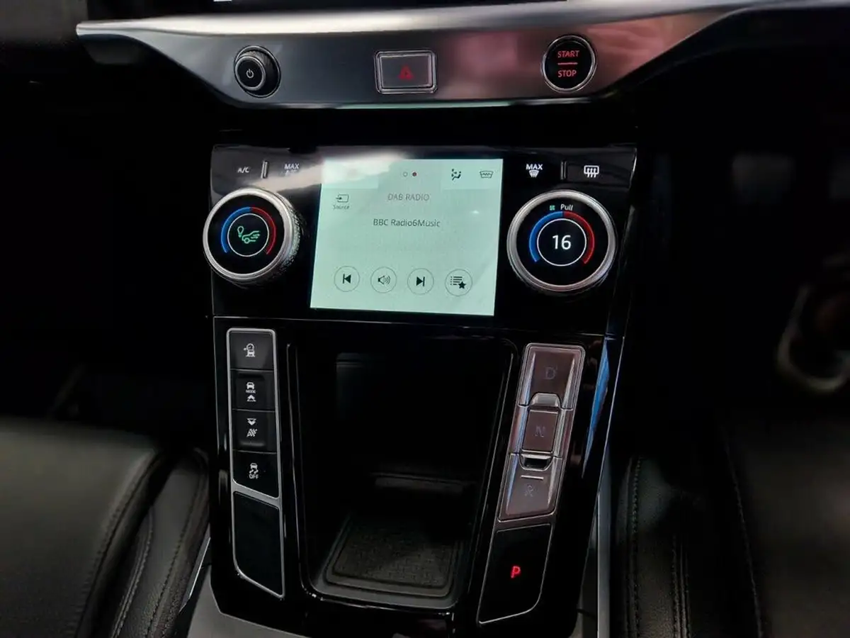 2019-jaguar-i-pace-ev400-s-big-32