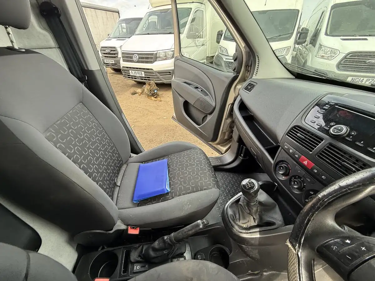 2017-fiat-doblo-cargo-16td-l2h1-maxi-sx-105eu6-big-12