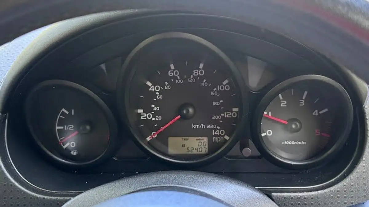 2008-mitsubishi-colt-15td-cz2-big-27