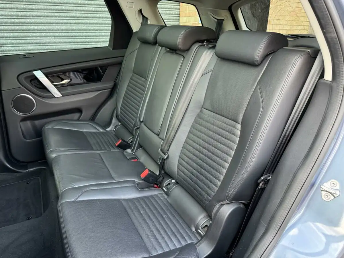 2019-land-rover-discovery-sport-20-d180-se-big-25