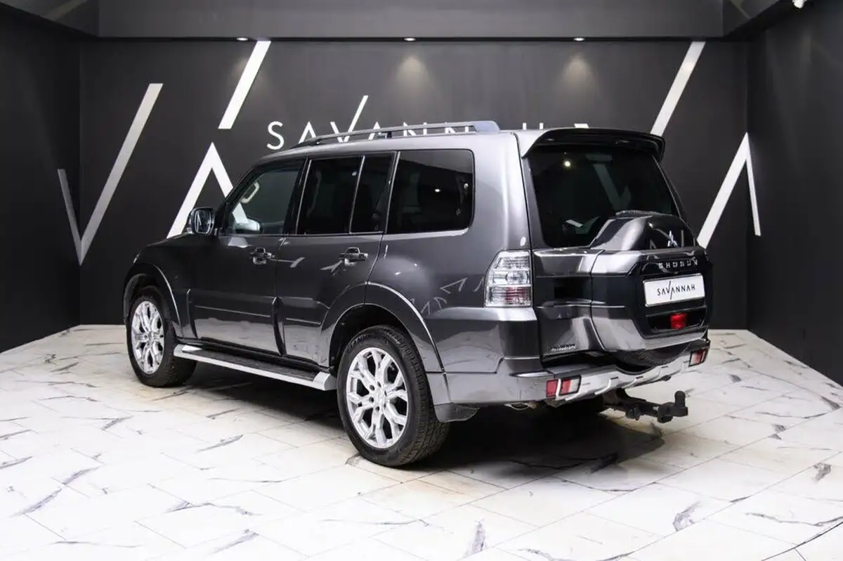 2016-mitsubishi-shogun-32td-sg5-big-43