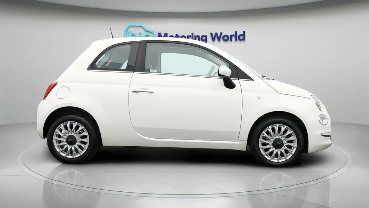 2023-fiat-500-10-big-7