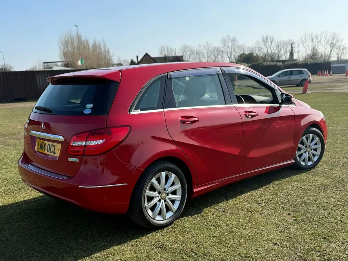 2014-mercedes-benz-b-class-big-12