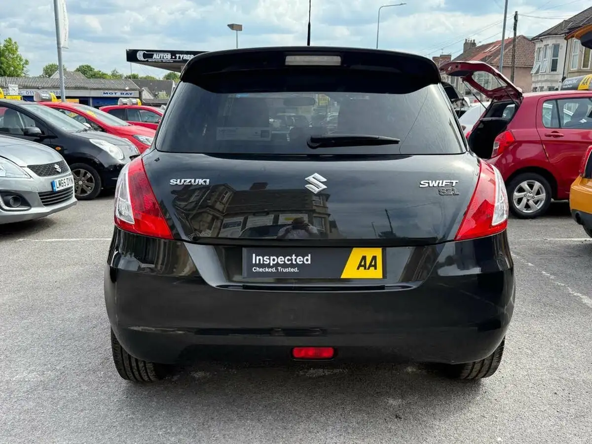 2016-suzuki-swift-12-sz-l-5d-big-10