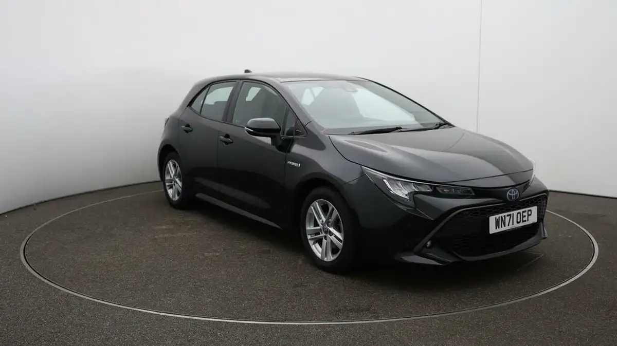 2021-toyota-corolla-18-vvt-i-icon-tech-trk-hatchback-5d-big-45