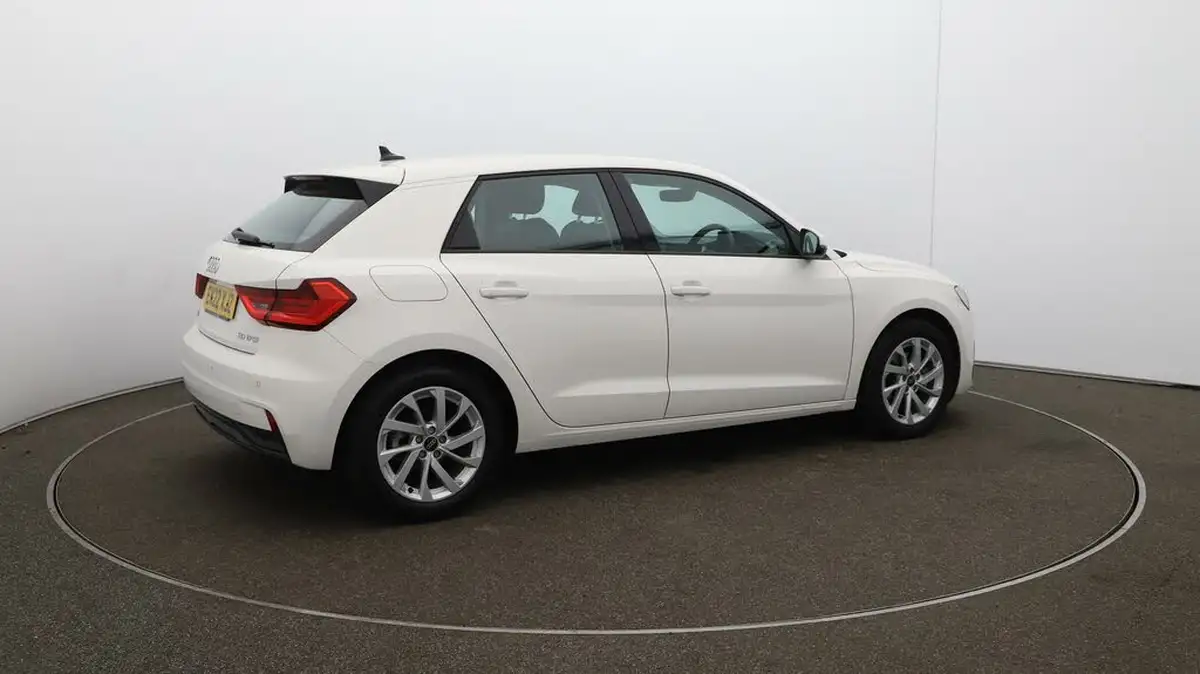 2022-audi-a1-10-30-tfsi-sport-s-tronic-big-49