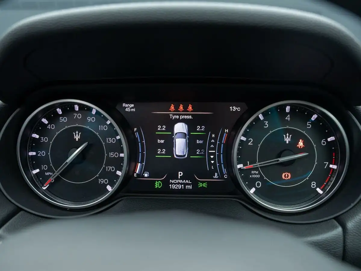 2021-maserati-levante-30-big-33