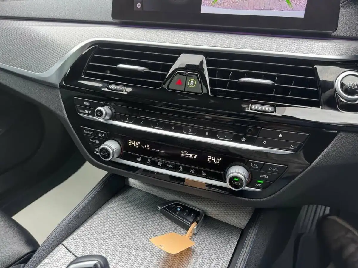 2019-bmw-5-series-20-530e-m-sport-auto-big-14